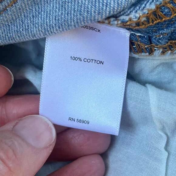 Chelsea & Violet Women's Distressed Cut Off Denim High Rise Shorts Size 27. NEW - Picture 12 of 12